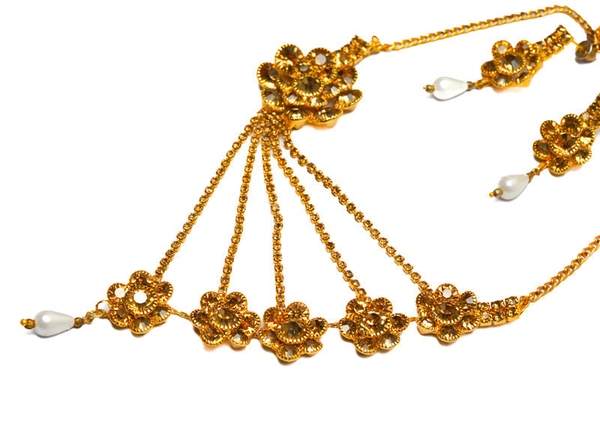 Gleaming Elegance Alloy Golden Traditional Necklace Set 02