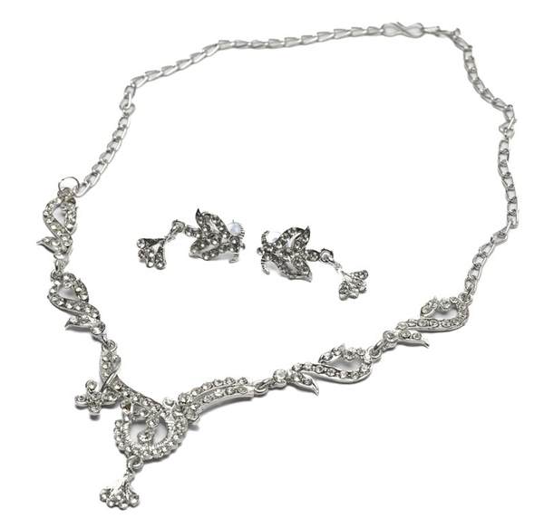 Alloy Silver Traditional Necklaces Set for Women and Girls 03