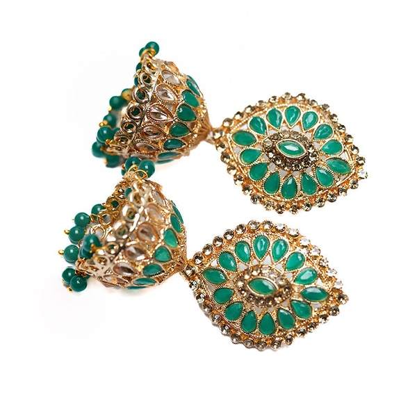 Gold-Plated Green Dome Shaped Kundan Studded Jhumka 02