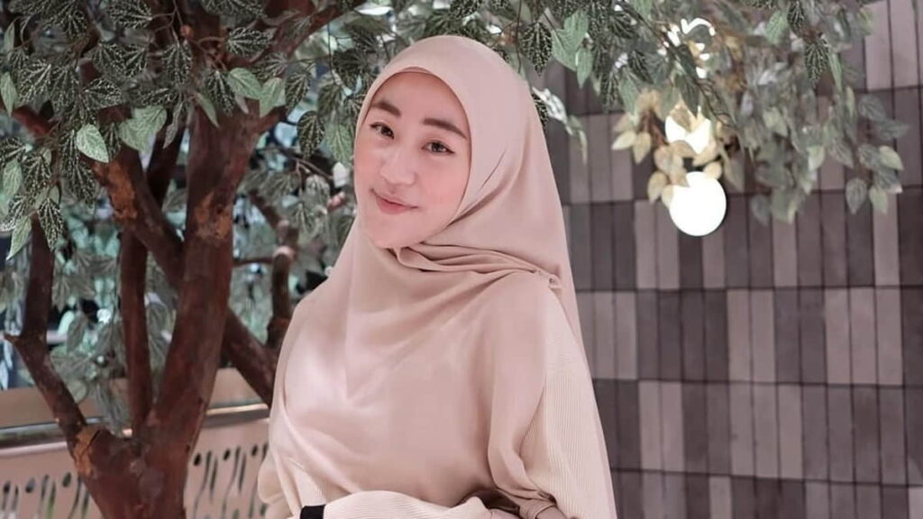 https://jewellerybaazar.com/larissa-chou-cerai-rumah-tangga-dengan-ikram-rosadi-tiba-tiba-dipertanyakan