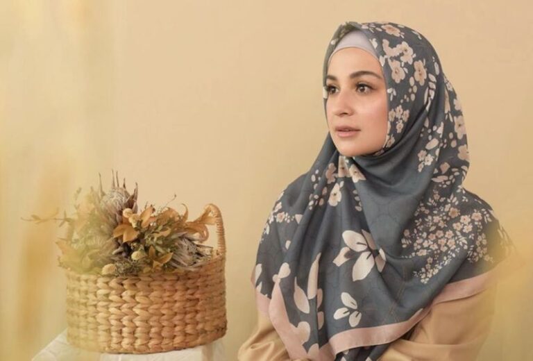 https://jewellerybaazar.com/profil-shireen-sungkar-wanita-seribu-talenta-yang-berakar-di-keluarga-artis
